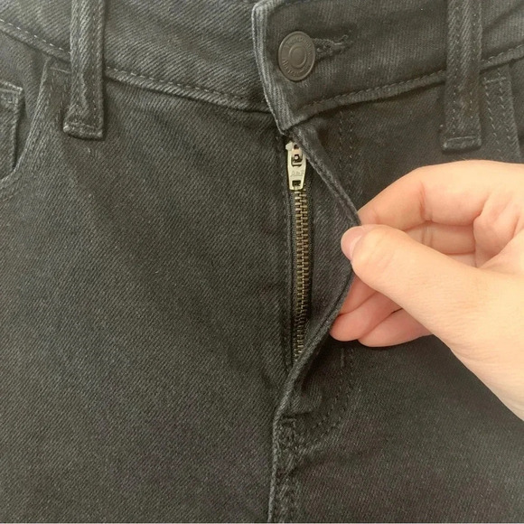 Abercrombie & Fitch The Skinny High Rise Jeans in Black Size 26 Size 2 NWT New - Picture 5 of 13